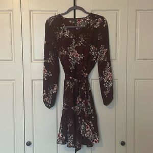 Burgundy floral White House Black Market dress, size 2